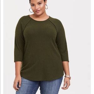 Torrid 3/4 sleeve pullover Torrid NWT